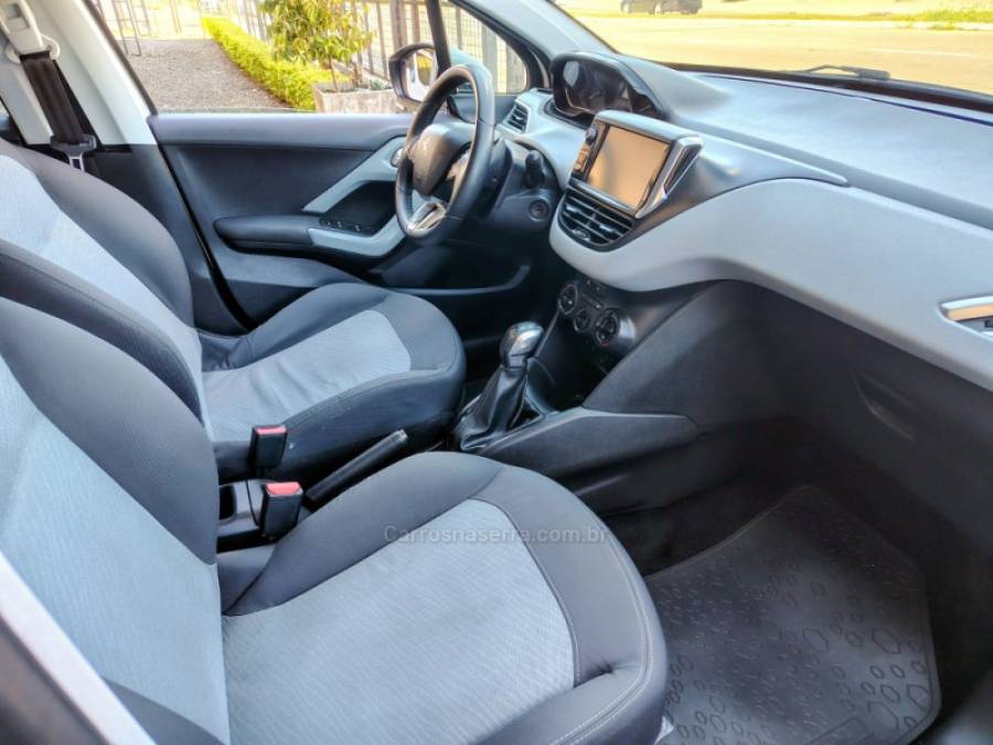 PEUGEOT - 208 - 2014/2014 - Branca - R$ 39.800,00