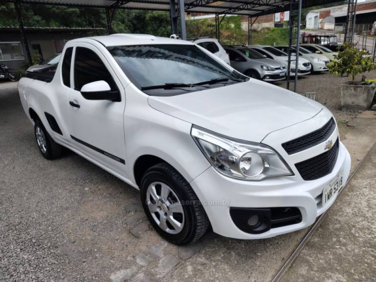 CHEVROLET - MONTANA - 2015/2016 - Branca - R$ 47.800,00