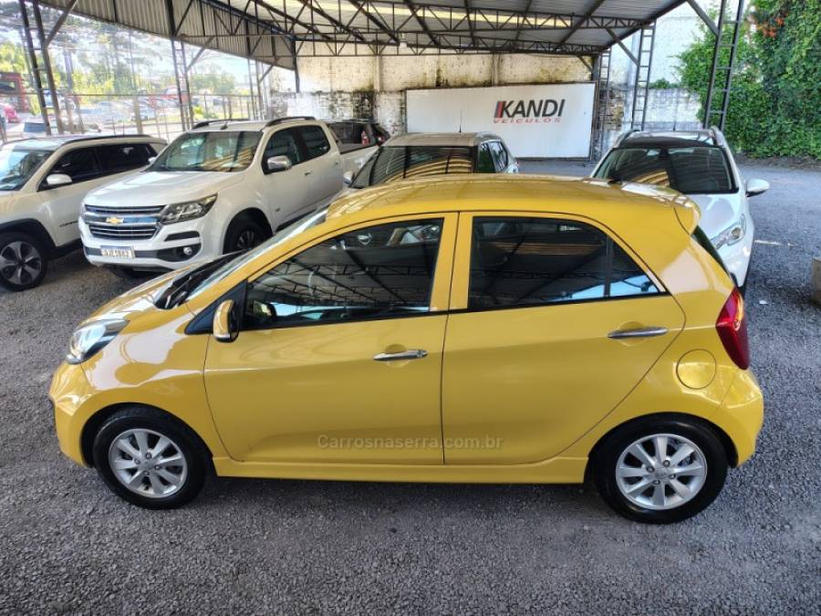 KIA MOTORS - PICANTO - 2012/2012 - Amarela - R$ 41.000,00