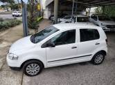 VOLKSWAGEN - FOX - 2007/2008 - Branca - R$ 24.900,00