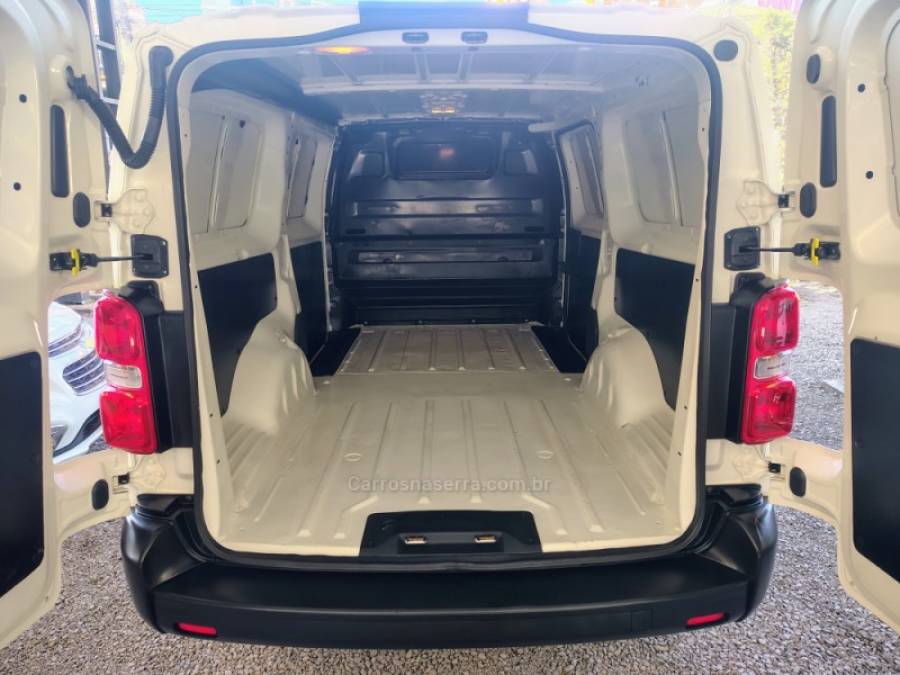 CITROËN - JUMPY - 2022/2022 - Branca - R$ 119.000,00