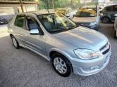 CHEVROLET - PRISMA - 2011/2012 - Prata - R$ 32.900,00