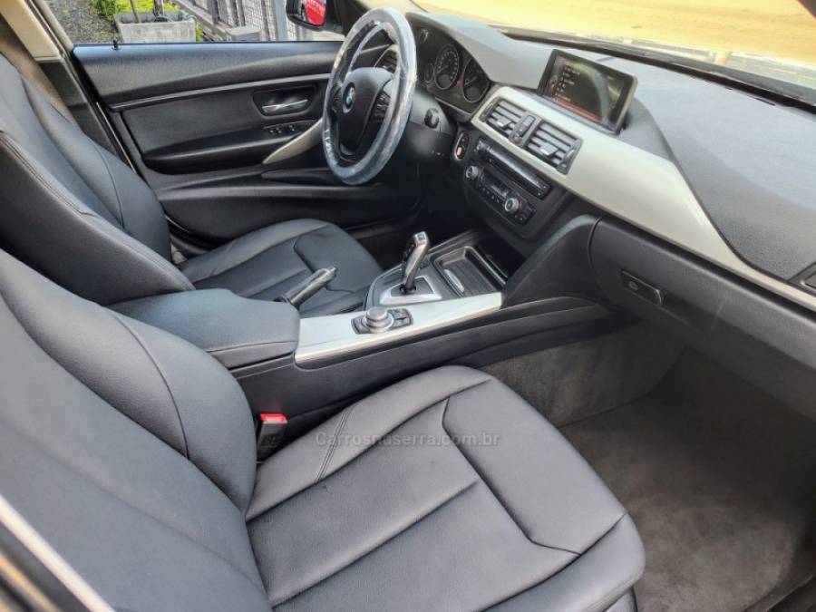 BMW - 320I - 2013/2014 - Branca - R$ 92.500,00