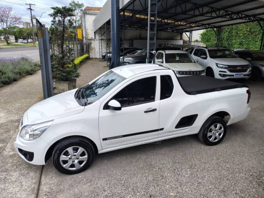 CHEVROLET - MONTANA - 2015/2016 - Branca - R$ 47.800,00