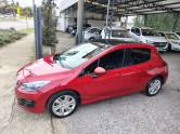 PEUGEOT - 308 - 2015/2016 - Vermelha - R$ 55.000,00