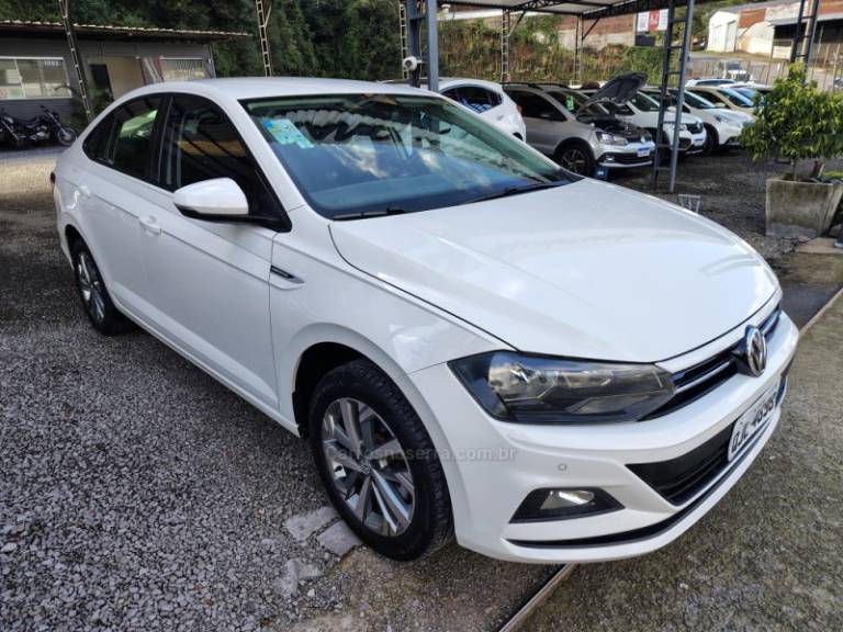 VOLKSWAGEN - VIRTUS - 2018/2019 - Branca - R$ 74.000,00