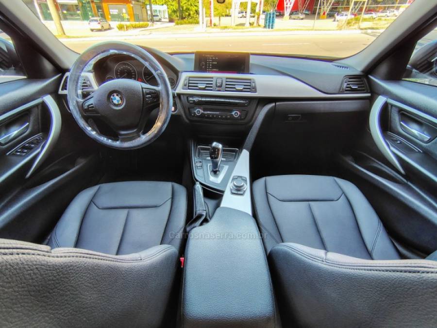BMW - 320I - 2013/2014 - Branca - R$ 92.500,00