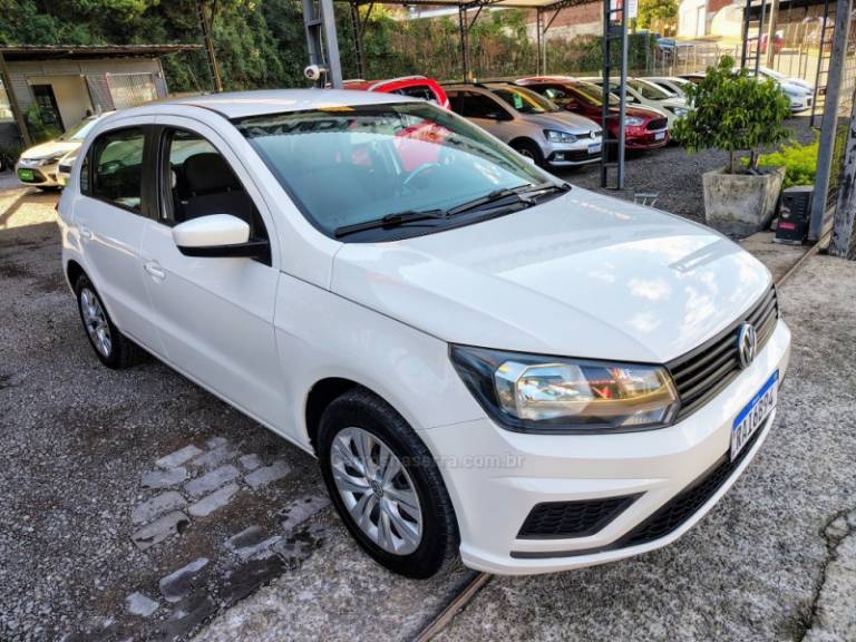 VOLKSWAGEN - GOL - 2019/2020 - Branca - R$ 49.900,00