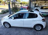 PEUGEOT - 208 - 2018/2018 - Branca - R$ 52.000,00