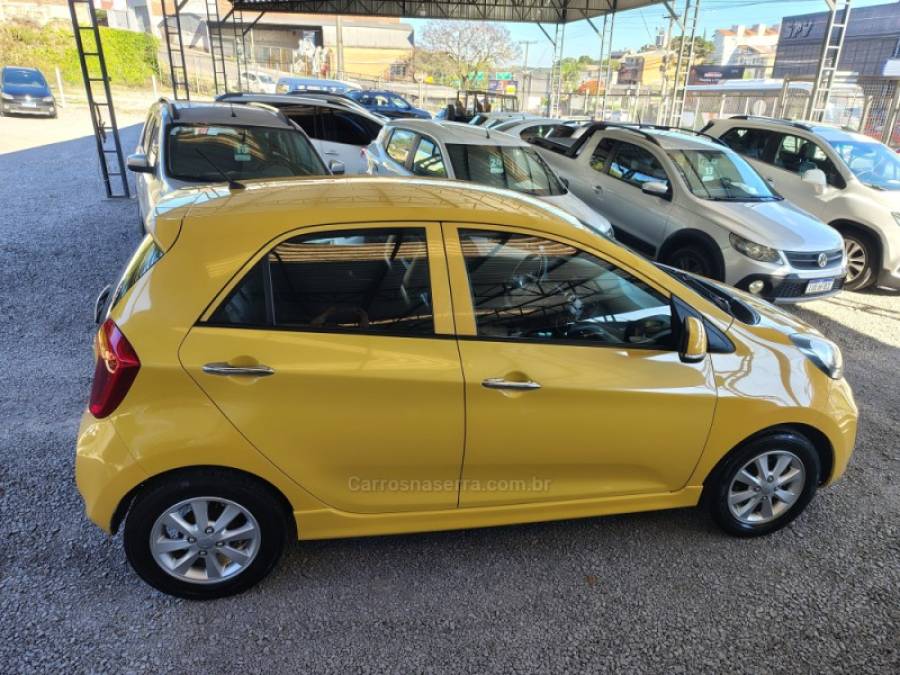 KIA MOTORS - PICANTO - 2012/2012 - Amarela - R$ 41.000,00